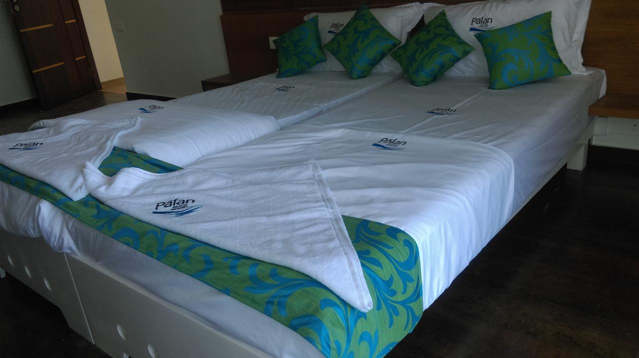 Palan Beach Resort Varkala Buitenkant foto