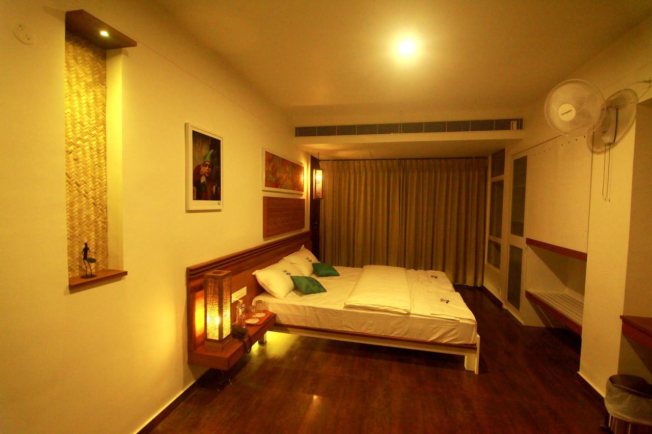 Palan Beach Resort Varkala Buitenkant foto